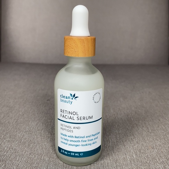 Clean Beauty Retinol Facial Serum with Peptides - Picture 1 of 6